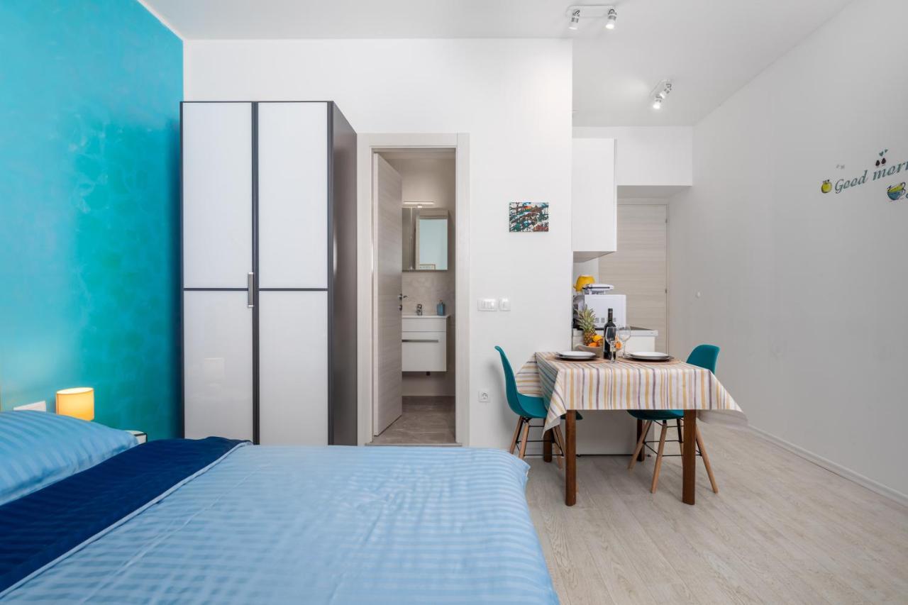 Studio Apartments Fran'S Rijeka Exterior foto