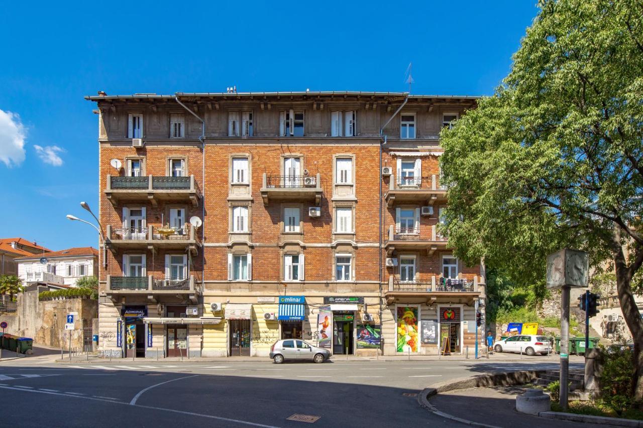 Studio Apartments Fran'S Rijeka Exterior foto